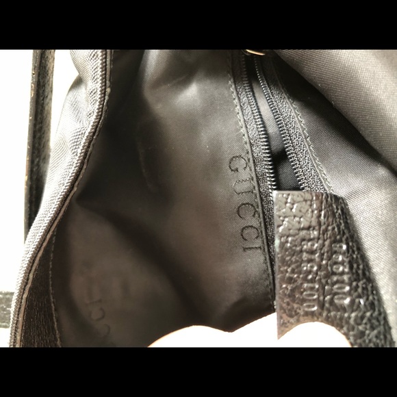 Authentic Vintage Gucci Fold Over Buckle Bag - Picture 6 of 6